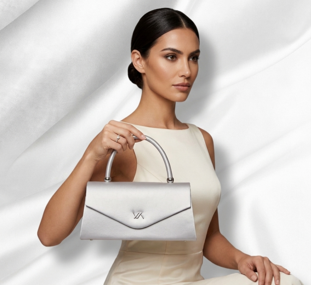 Pochette elegante argento