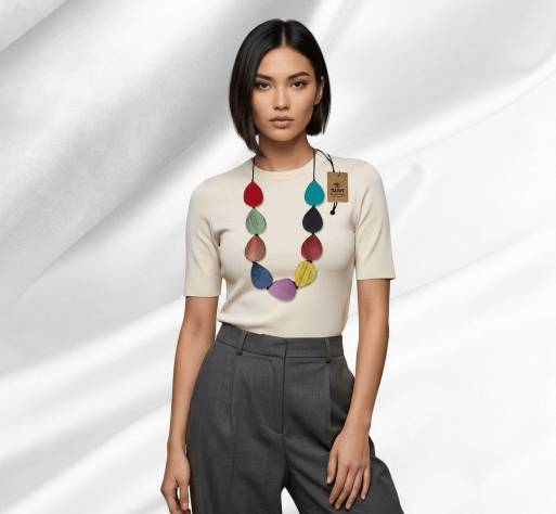 collana in legno a goccia multicolor toni accesi stile boho chic suwa